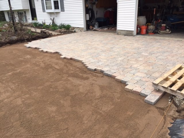 Driveway.Paver Installation in Middlesex County